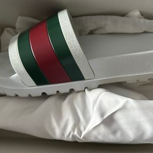 Gucci Pursuit Trek Web Rubber Slide